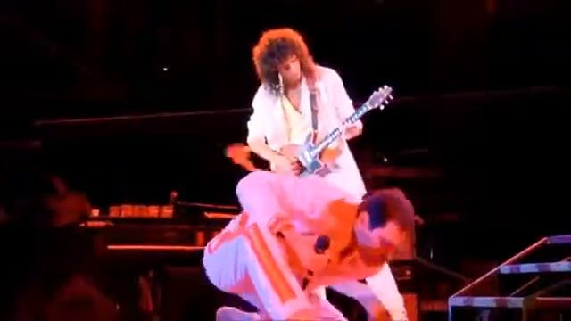 Queen You Don´t Fool Me Live Edited Video смотреть онлайн