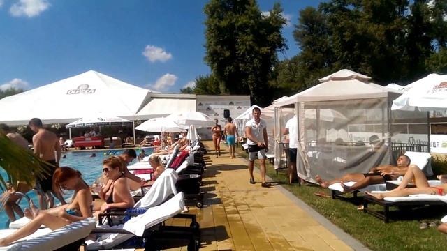 Пляж OLMECA, Гидропарк смотреть онлайн