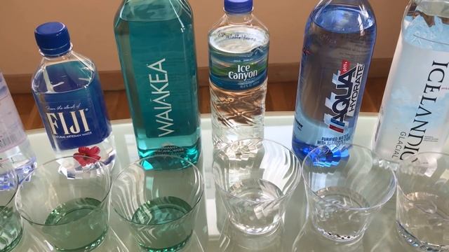 2021! Alkaline or Acidic? 28 Bottled Water pH Test. смотреть онлайн