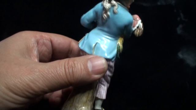 Мейсен очередной мусорный хлам как всегда не о чем)))). Фигуру не продаю. c'est ma collection de смотреть онлайн