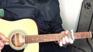 У КУРСКОГО ВОКЗАЛА( -ПЕСЕНКА БЕСПРИЗОРНИКА( -ОКУДЖАВА( -КАВЕР НА ГИТАРЕ BY MAMONTENOK!(.