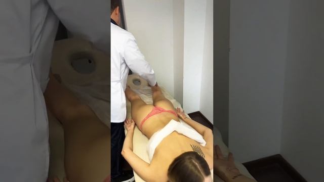 Разная длина ног. Смещение крестца. #backpain #chiropractic #chiropractor