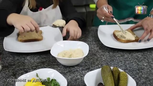 Да се храниме како шампиони - ХУМУС намаз од леблебија и салата со леблебија смотреть онлайн