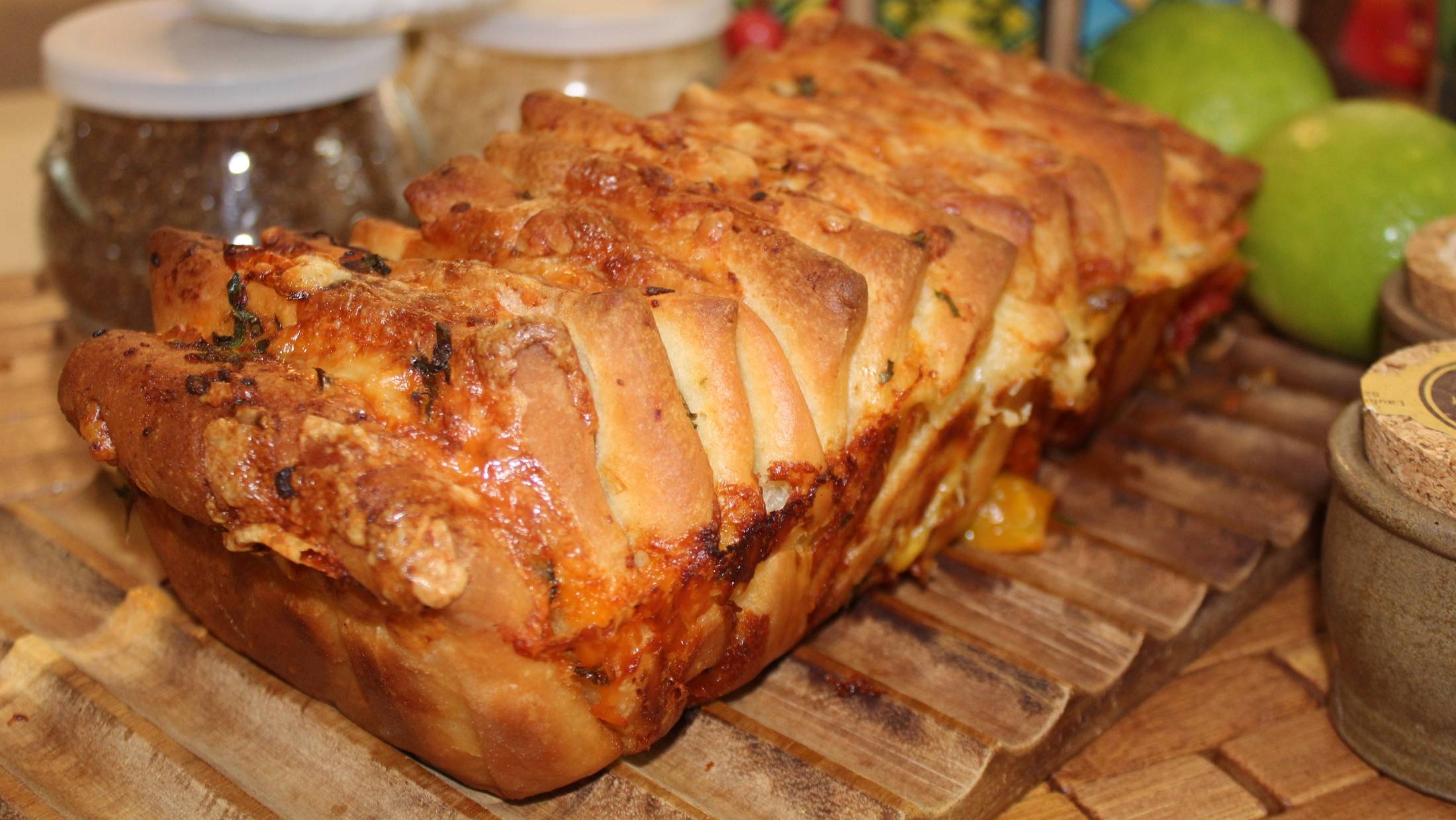 Чесночный хлеб