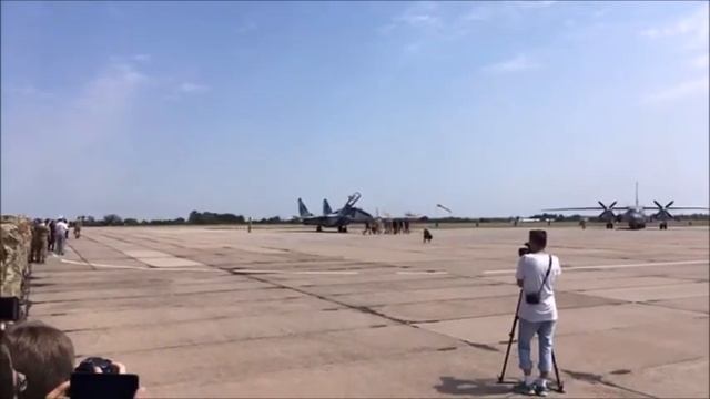 Порошенко придумал, как быстро убежать из Украины