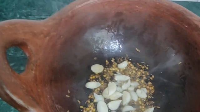 முருங்கைகீரை சூப்/Home made Drumstick leaves Soup/How to prepare Murungai Keerai Soup In Tamil/AKR# смотреть онлайн