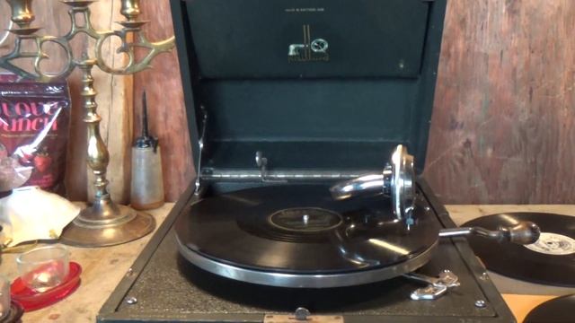 Paillard Model 303 Portable Gramophone In Green Part 2