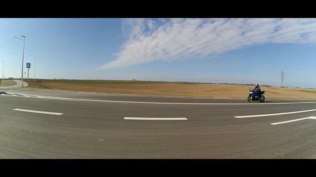 SUPERMOTO APRIL - MEETING AND CITY DRIVING l MRK смотреть онлайн
