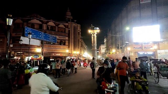 Kashi Chat Bhandar ! Varanasi Famous Tamatar chaat ! Most popular Shop of Varanasi смотреть онлайн