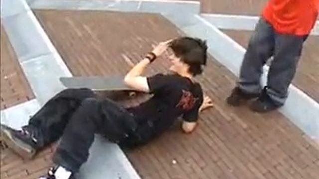 T.O.P. The Early Years: Pallida Mors DVD: Human Skateboard смотреть онлайн