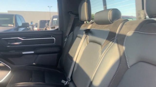 Used Dodge Ram 1500 Laramie Night Edition for Sale in Toronto, Mississauga | Ontario Chrysler смотреть онлайн
