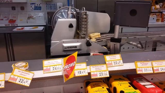チーズを切る機械　クラクフのスーパーAuchanにて смотреть онлайн