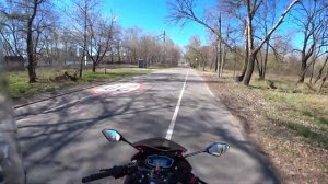 Заруба Voge 300 rr VS Suzuki drz 400! Хватает ли 300 кубов на второй сезон для новичка?!