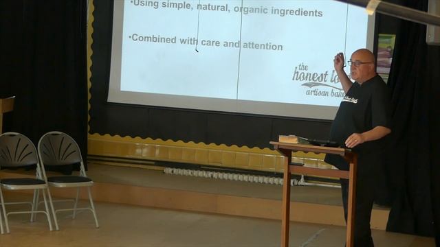 Graham Penn talking at the Charlton Manor food conference in May 2016 смотреть онлайн