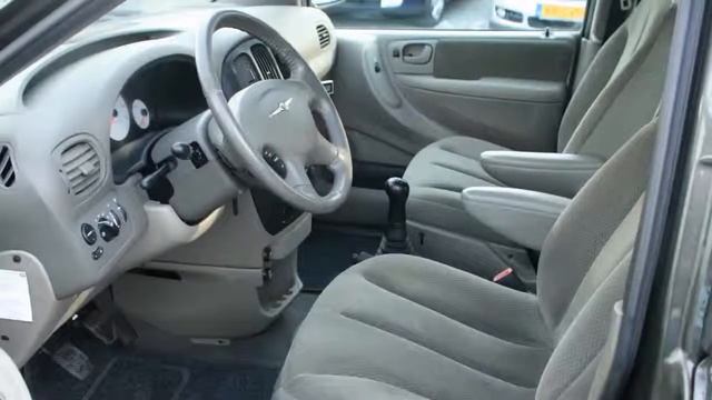Chrysler Voyager 2.4i SE LUXE 7PERS NAVI CLIMA TREKHAAK смотреть онлайн