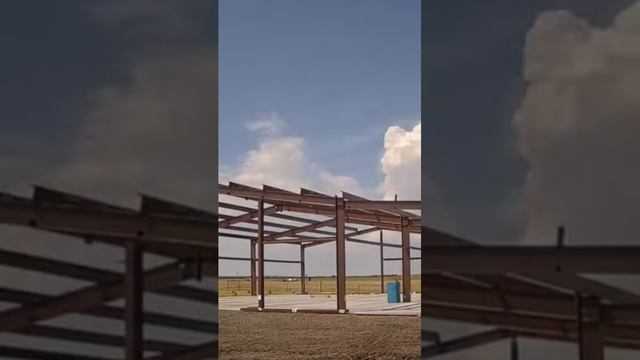 Быстровозводимые здания. Ангар для хранения зерна. #ангар #здание #shorts #стройка #строительство смотреть онлайн