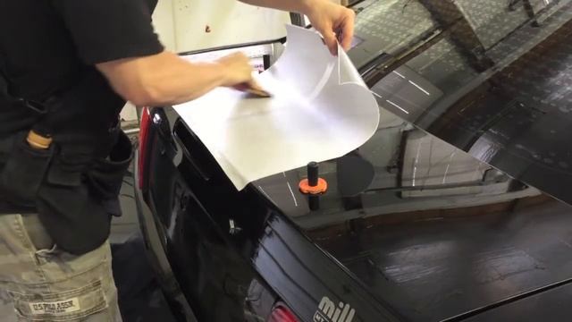 Shelby Mustang Racing Stripes Installed смотреть онлайн