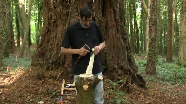 27. Carving a Spoon Using an Axe ｜ Paul Sellers смотреть онлайн