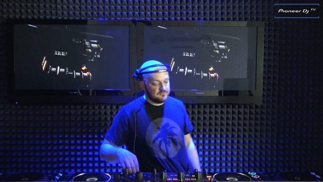 LIL'M /house/ @ Pioneer DJ TV | Moscow смотреть онлайн