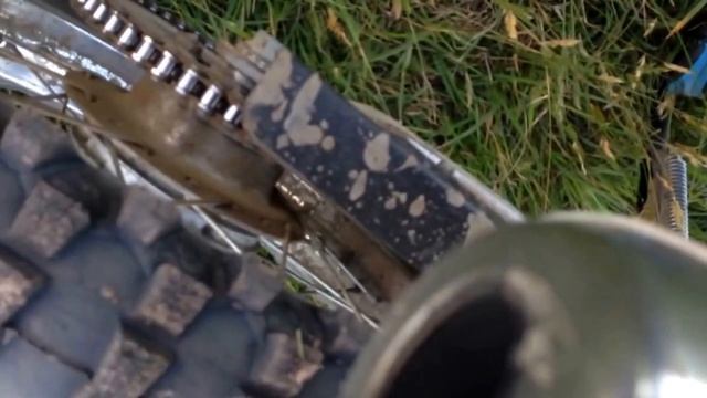 Yamaha TT-R 125 al corte ( caño de escape fmf y sin tapa de filtro) смотреть онлайн