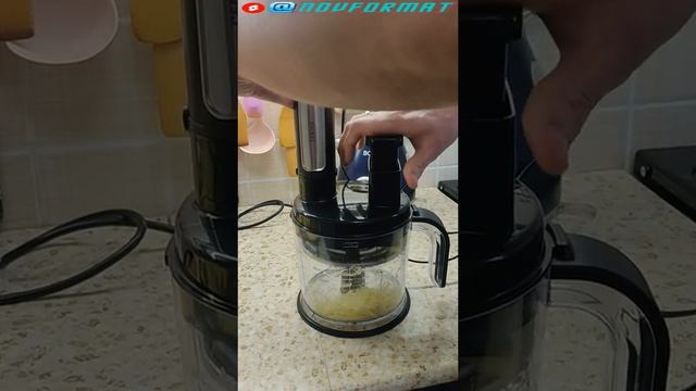 Погружной блендер Centek CT-1314 смотреть онлайн