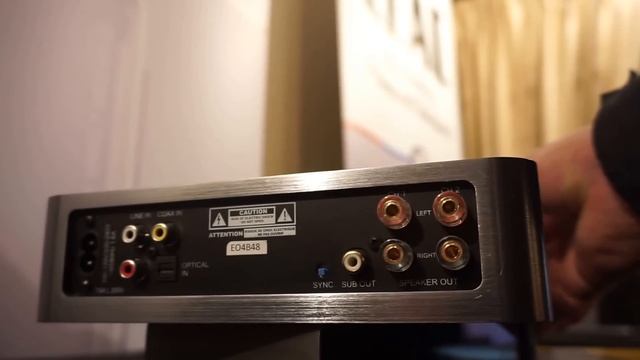 Elac DS-A101 Integrated Amp