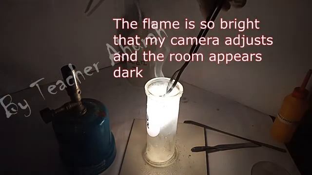 Magnesium and oxygen reaction!! Brilliant!! смотреть онлайн