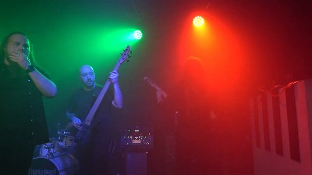 Titan Breed @ Ivory Blacks Glasgow Scotland 4/2/2022 смотреть онлайн