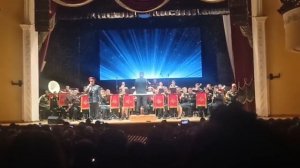 В одном строю. (В. Лисихин) Исполняет оркестр штаба Восточного округа МО РФ, солист Андрей Груднев