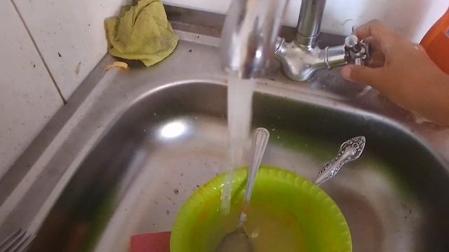если бы 1 секунда длилась час : вода из крана: смотреть онлайн