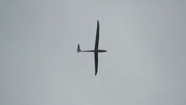 Duo Discus T G-CJXW смотреть онлайн