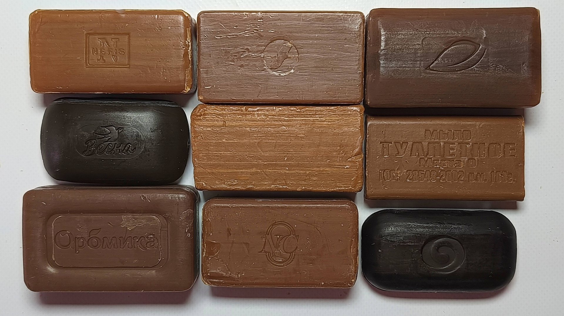 Резка дегтярного мыла. Асмр. Cutting tar soap смотреть онлайн