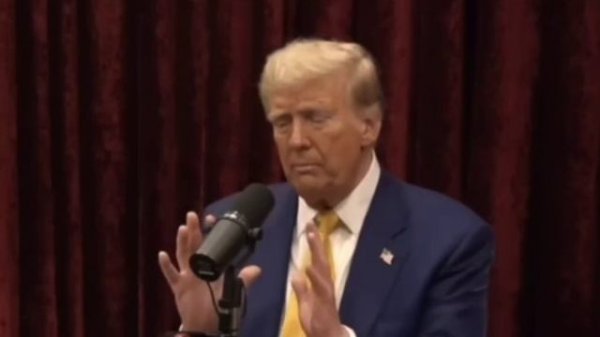 часть интервью с Трампом о НЛО