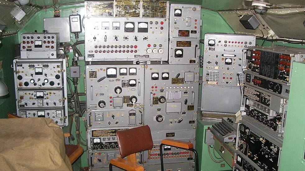 Радиостанция Р 140. Работа в эфире смотреть онлайн