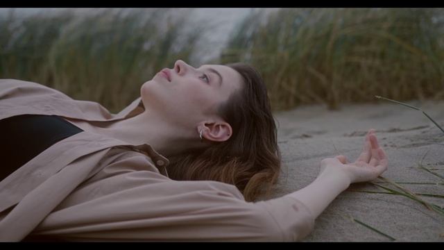 The Weeknd, JENNIE, Lily-Rose Depp - One Of The Girls смотреть онлайн