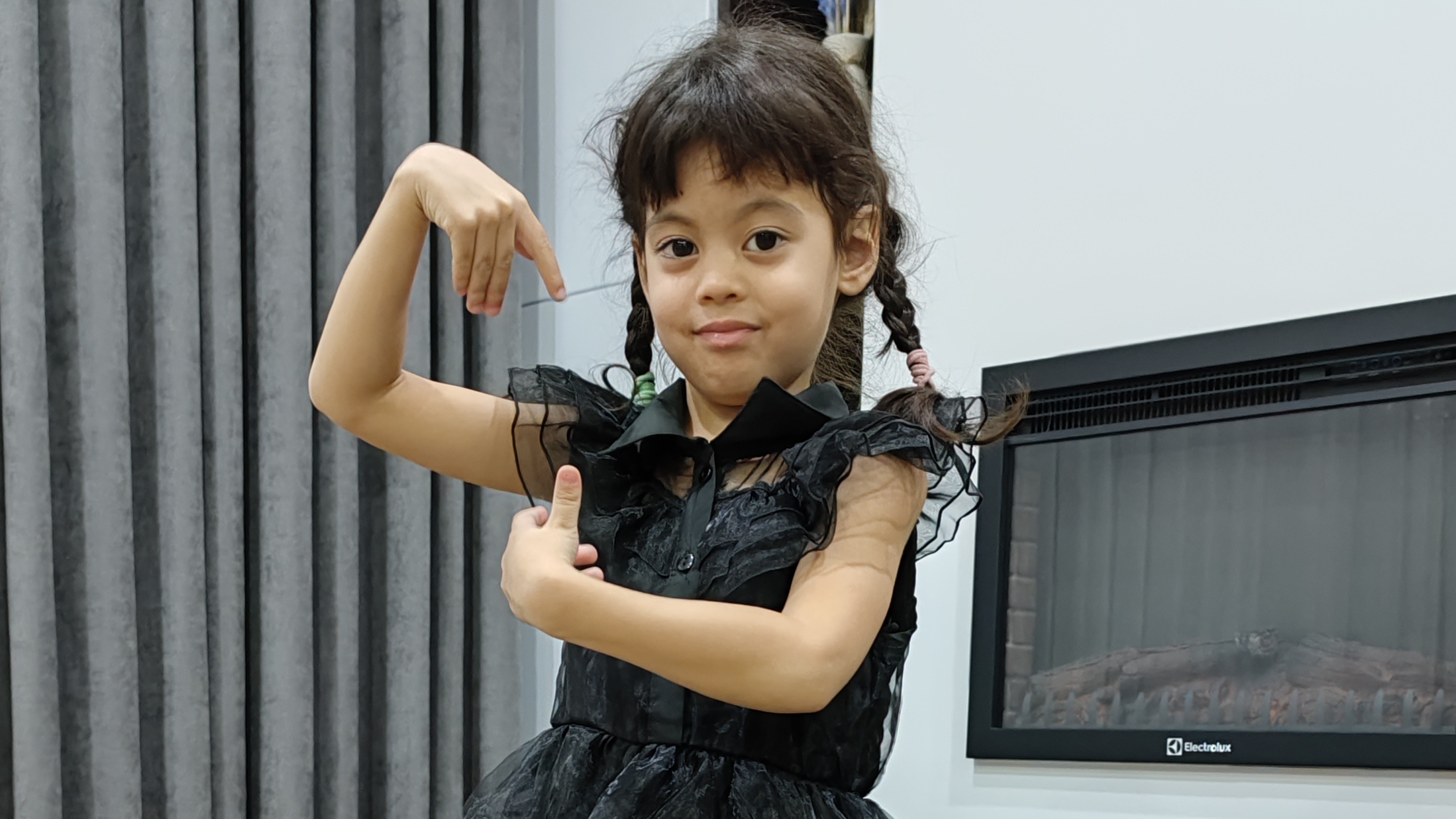 Минутка веселья смотреть онлайн