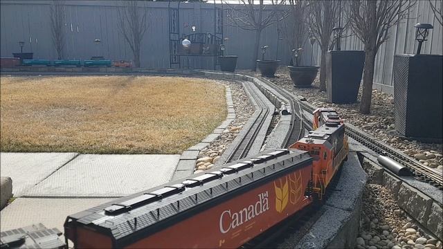 G Scale Trains AR #357 - A Lazy Sunday of Trains. April 28, 2024 смотреть онлайн