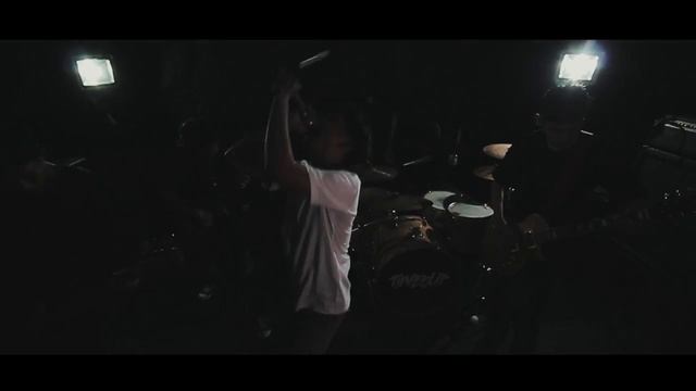 Time Out feat. Andhika Cable Car Romance - Hampa (Official Music Video) смотреть онлайн