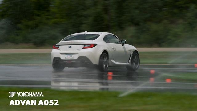 Testing Extreme Performance Summer Tires 2023: Yokohama ADVAN A052 | Tire Rack смотреть онлайн