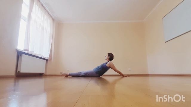 Постановка корпуса. Простая (бытовая) диагностика кифоза и лордоза. #лфк #кифоз #лордоз #спина