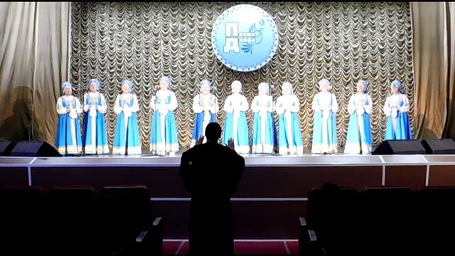 "Тонкая рябина", "Любимый мой"