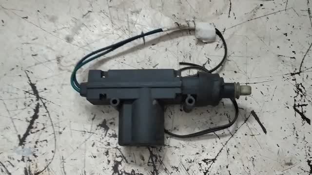 Нива 21213 Ремонт активатора двери смотреть онлайн