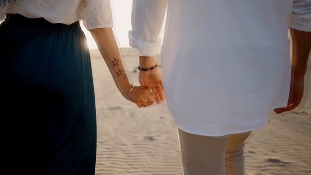 Как женщина рушит отношения? смотреть онлайн