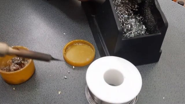 Reparatia unei lampi pe diod rapid si fara investitii /Ремонт диодной лампы / Repair of a diode lam смотреть онлайн