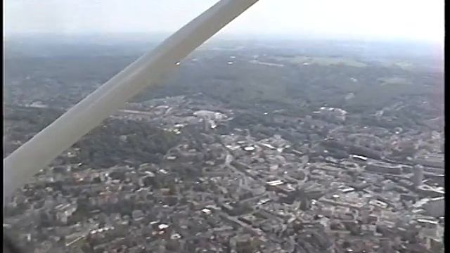 Flug über Wuppertal 1999 (?) смотреть онлайн