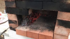 Простая уличная русская печь без раствора для дачи! Испекли пиццу!