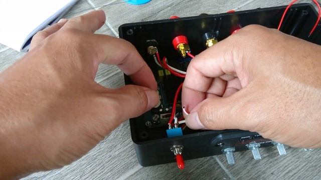 Cara menambah LED indikator power pada amplifier bluetooth rakitan ini смотреть онлайн