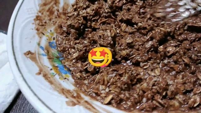 Погода 😬стряпаем печенье 👍😜из овсяных хлопьев 👌🤭 смотреть онлайн