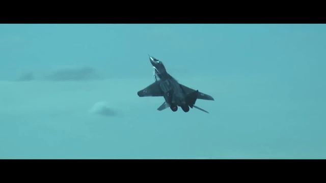 МиГ 29 и F 16 сравним смотреть онлайн