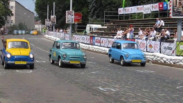 Запорожцы ЗАЗ-965 на гонке Львовский треугольник смотреть онлайн